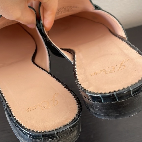 Used J. Crew Dark Green Crocodile Embossed Academy Mules Loafer - Picture 7 of 11